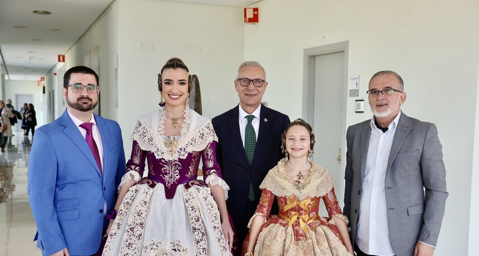 Conocemos los pasodobles dedicados a las FFMMV