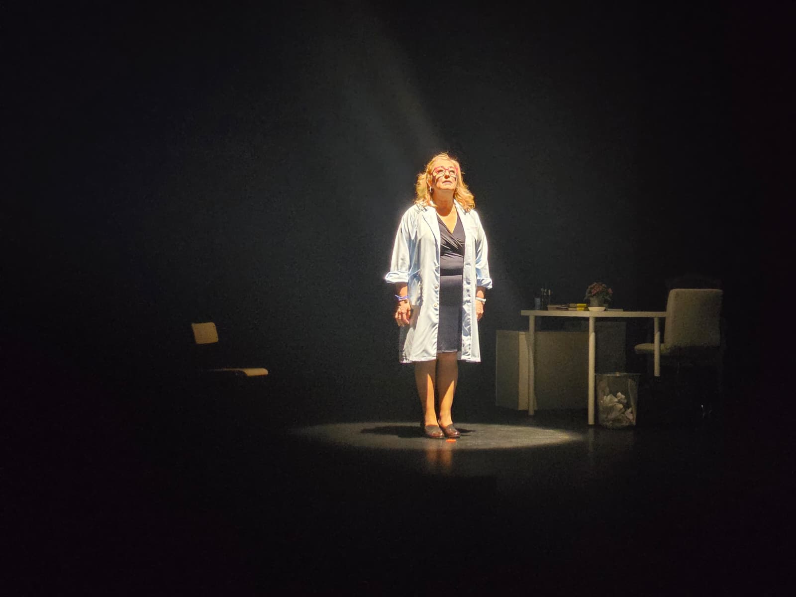 TEATRE FALLER – ‘La professora’, la obra de Sevilla – Denia