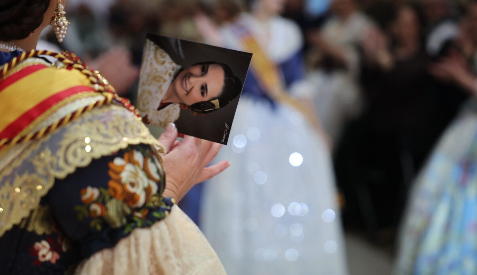 Segunda jornada de intercambios de fotografías e imposición de Brillants