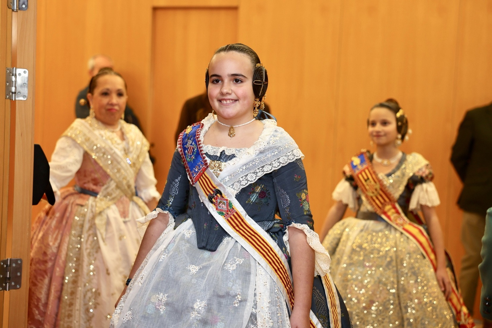 L’Agrupació de Falles de Mislata exalta a les seues Falleres Majors