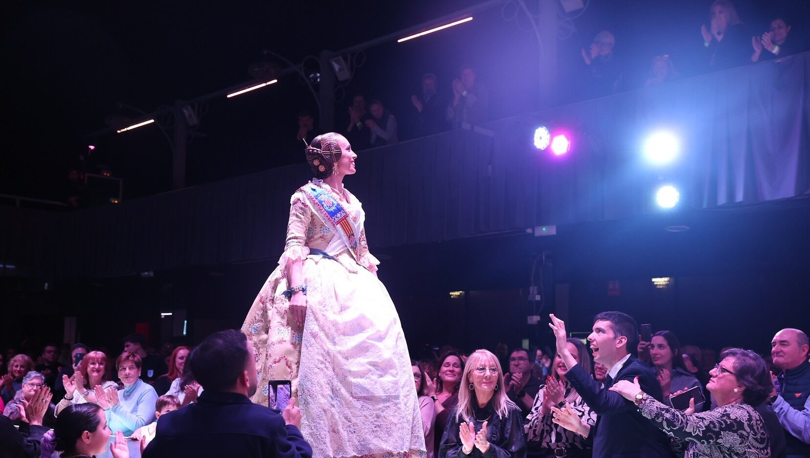 Plaza de la Sequiota-El Palmar recibe a la FMV y su Corte de Honor