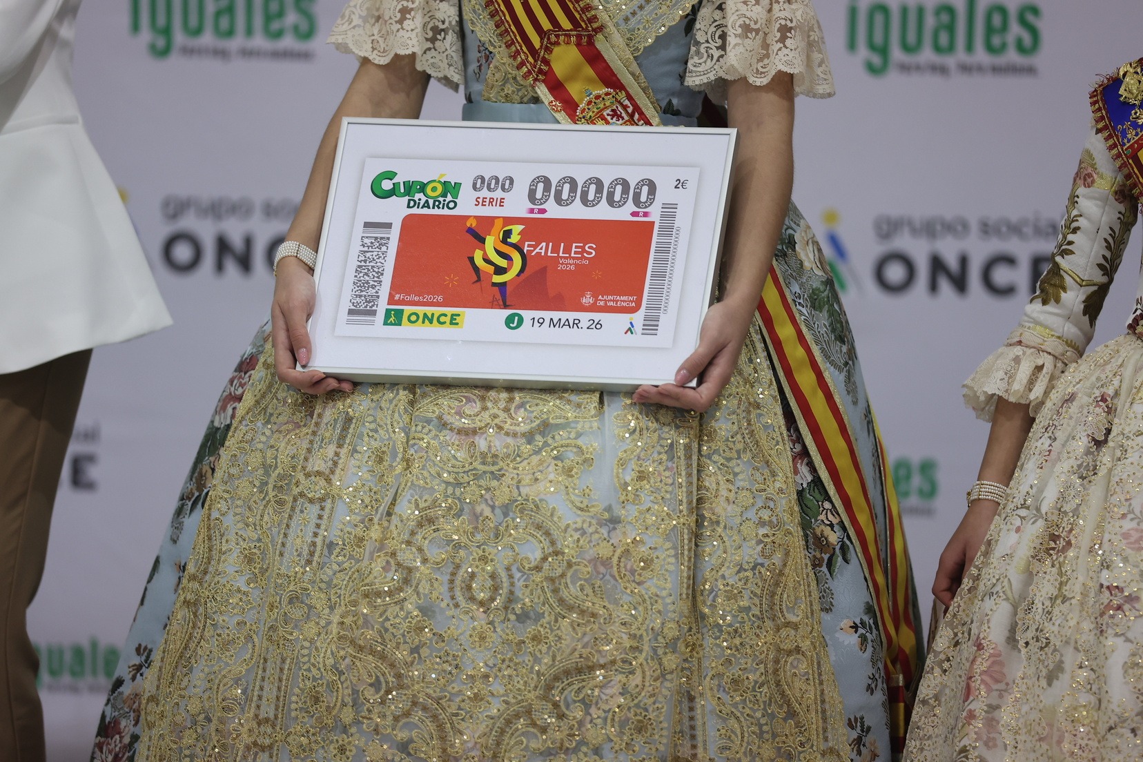 Presentat el cupó extraordinari de l’ONCE dedicat a les Falles 2026