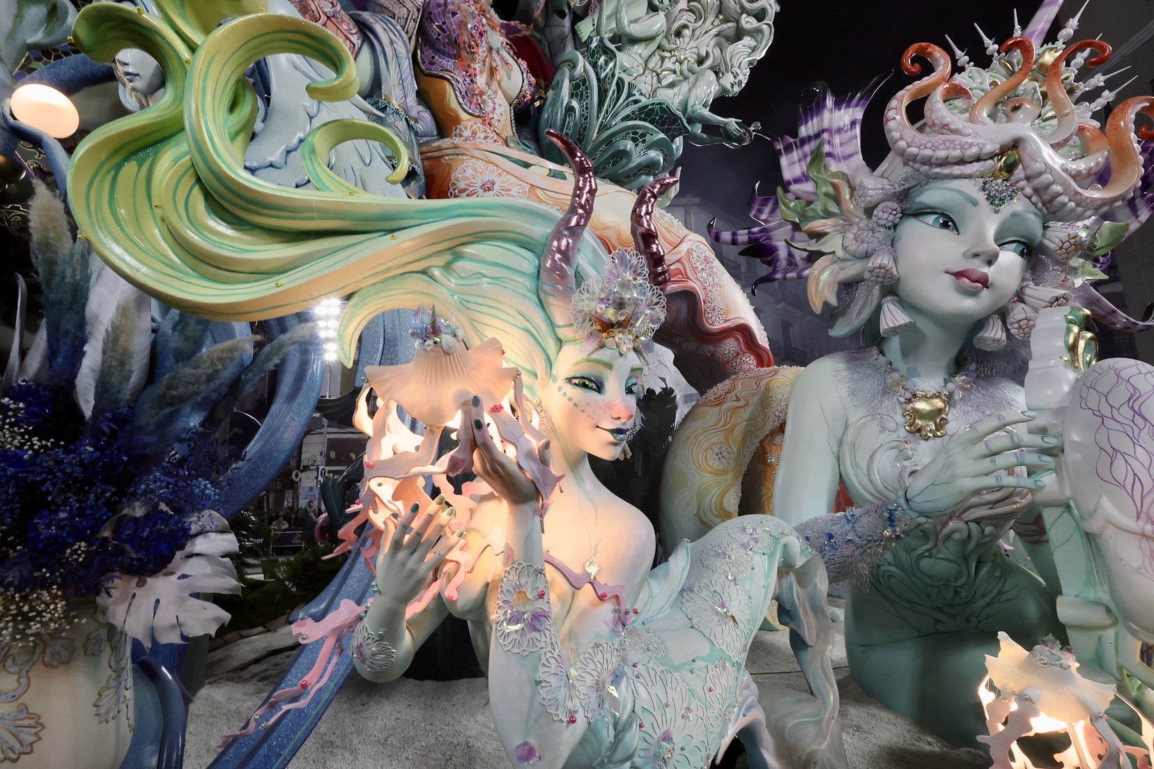 Carmen i la seua Cort d’Honor visiten el primer premi de Secció Especial