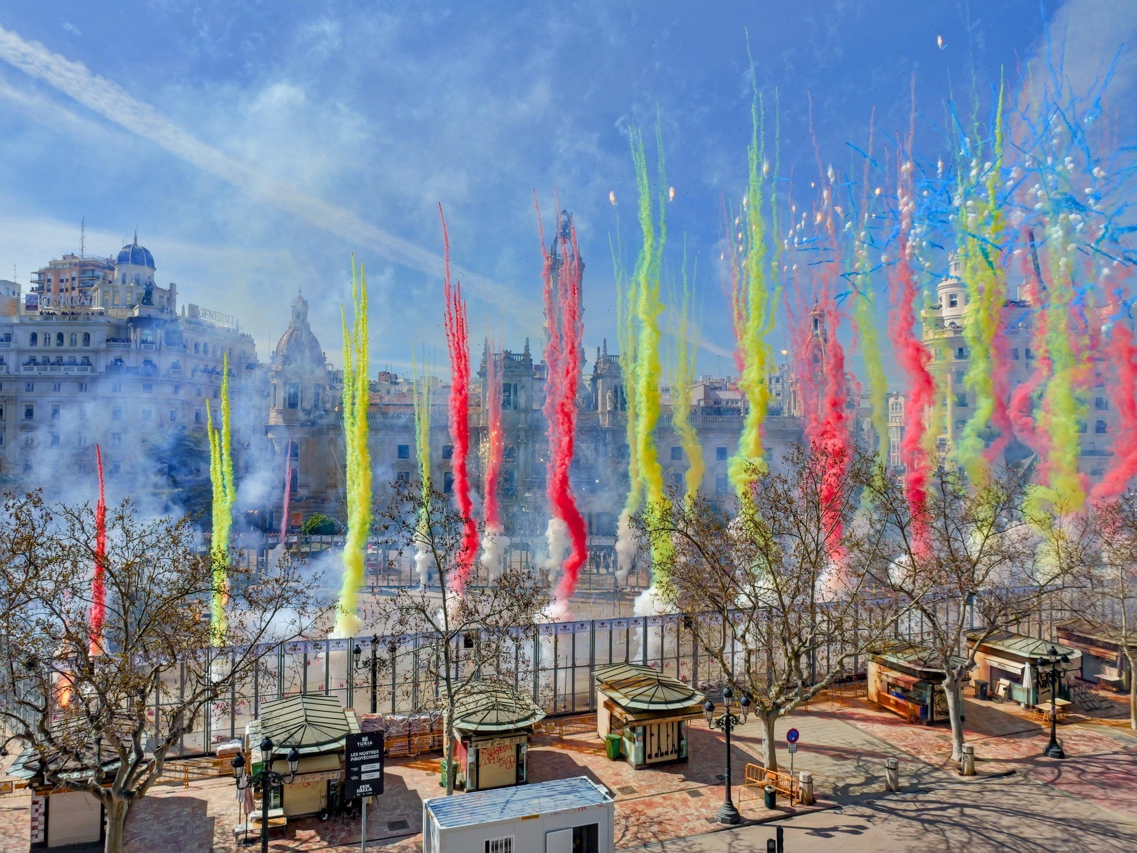 Mascletà día 12: Pirotecnia Alpujarreña