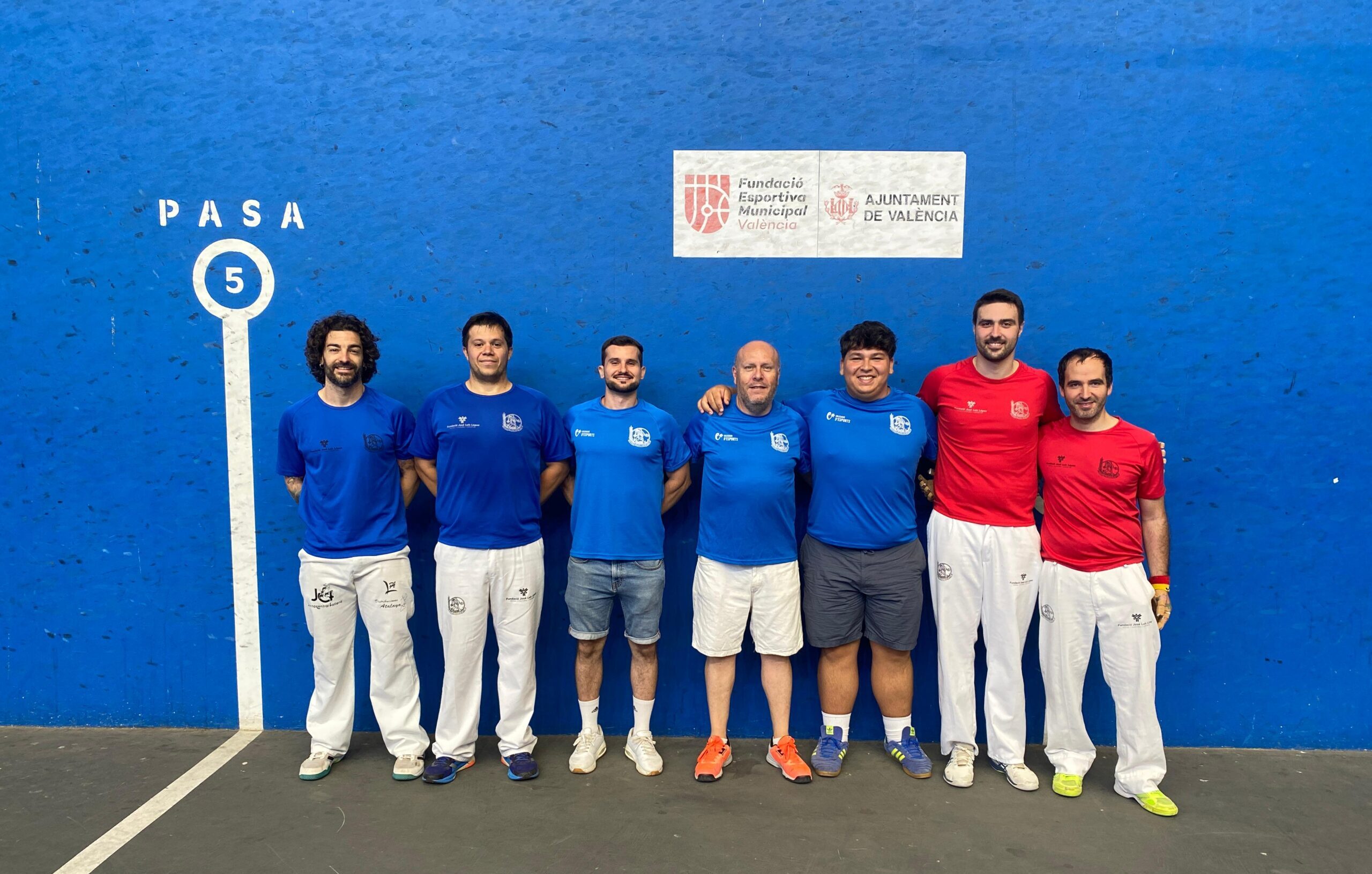 Humanista Mariner guanya el IX Campionat de Frontó a mà