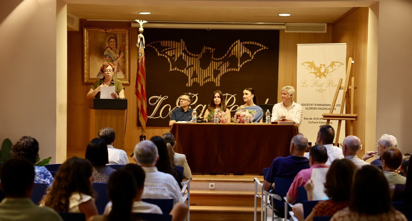 Lo Rat Penat celebra la lectura de llibrets premiados en las Fallas 2026