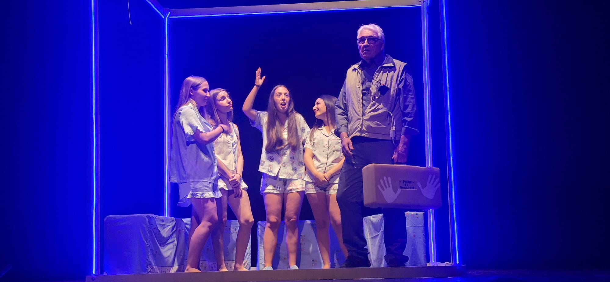 TEATRE FALLER – ‘Transtlàntic 13’, la obra de Duque de Gaeta-La Pobla de Farnals