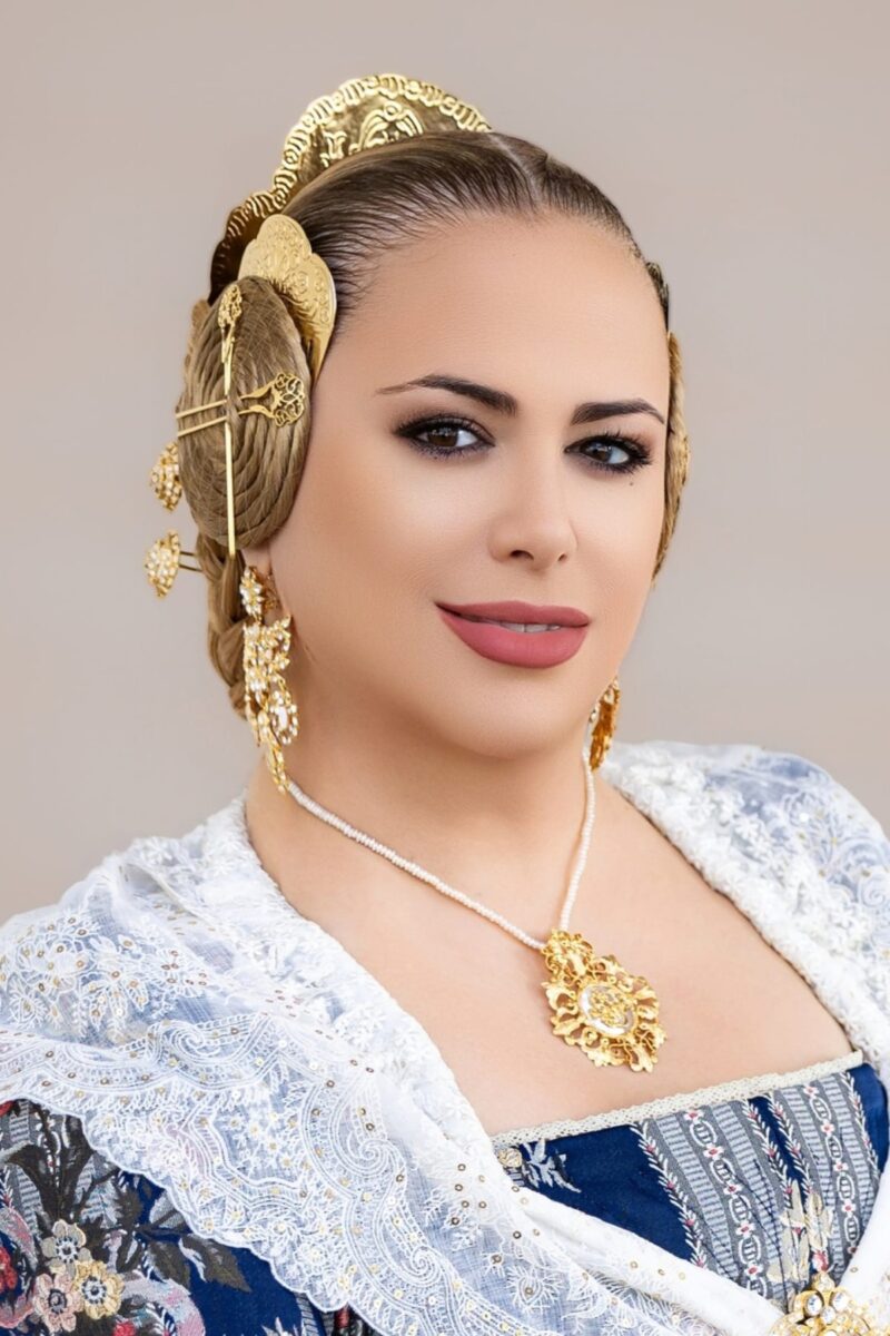 Amparo Badimon Mira