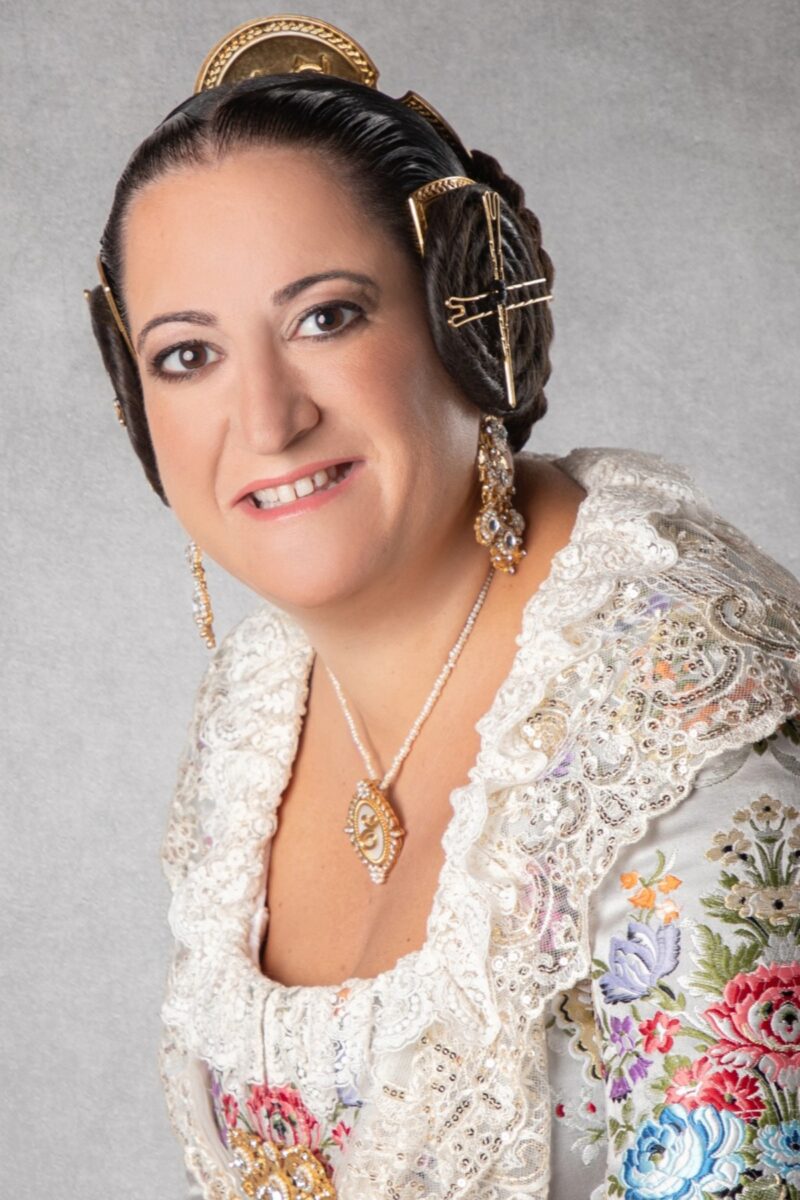 Esther Serrano Carsí